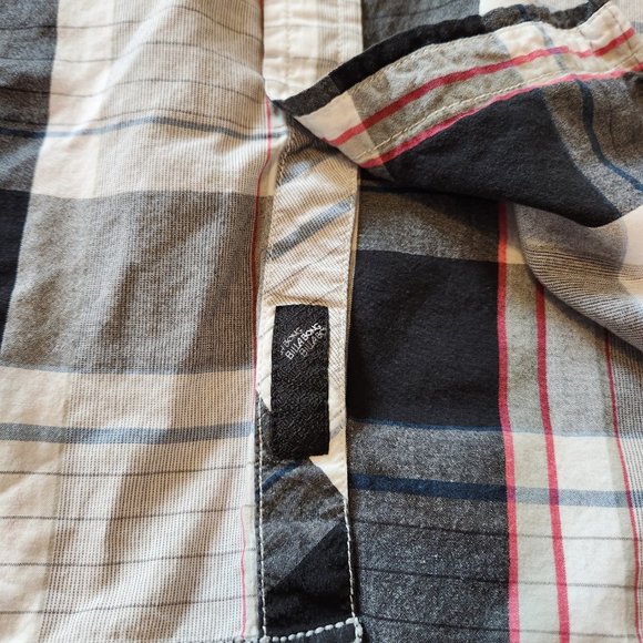 Billabong Men's Button Up Shirt - Picture 8 of 12